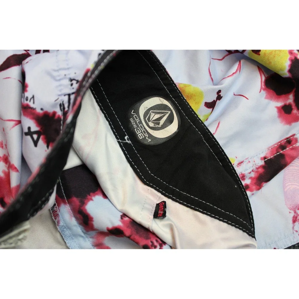 Volcom Modulator Technology Board Shorts Mens 36 Graphic Floral Face Print Blue